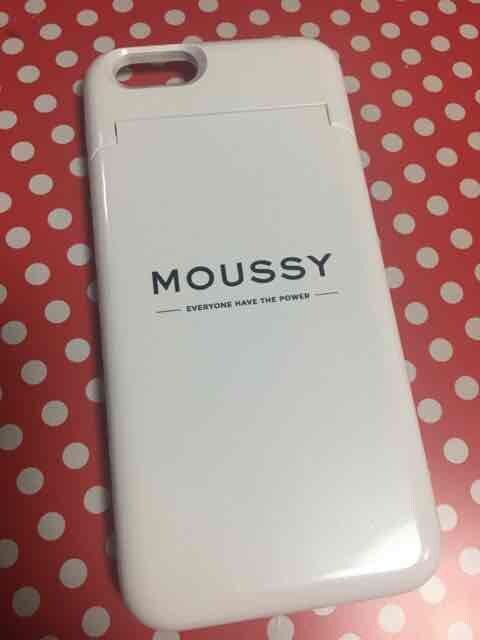 新品 試着のみ Moussy ミラー付きiphone6ケース Icカード対応 新品 中古のオークション モバオク