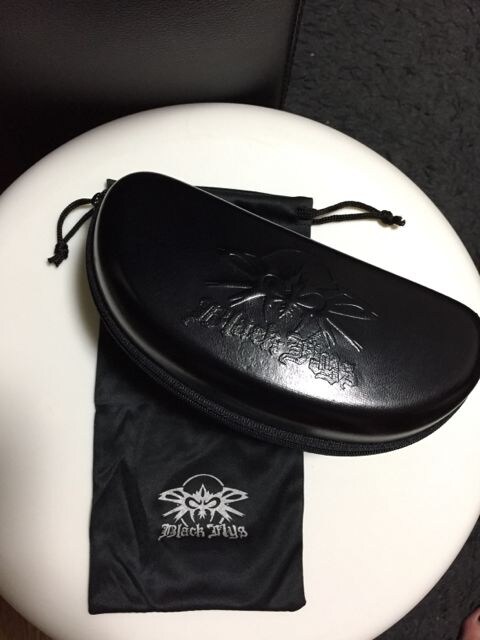 新品 Black Flys サングラスケース ブラックフライ 未使用 新品 中古のオークション モバオク 新品 Black Flys サングラスケース ブラックフライ 未使用 新品 中古のオークション モバオク